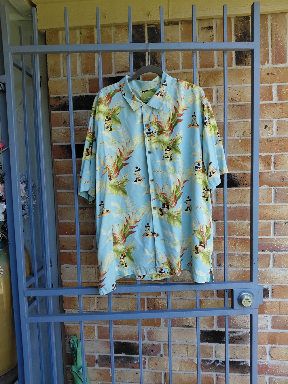 Tommy Bahama Light Blue Hawaiian Shirt with Green & Tan Leaves